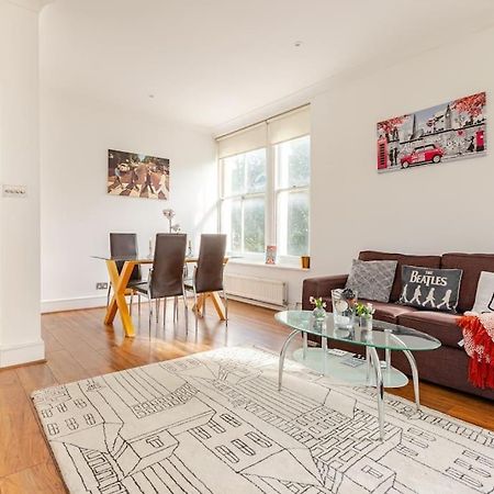 2 Bedroom Flat In St Johns Wood Лондон Екстер'єр фото