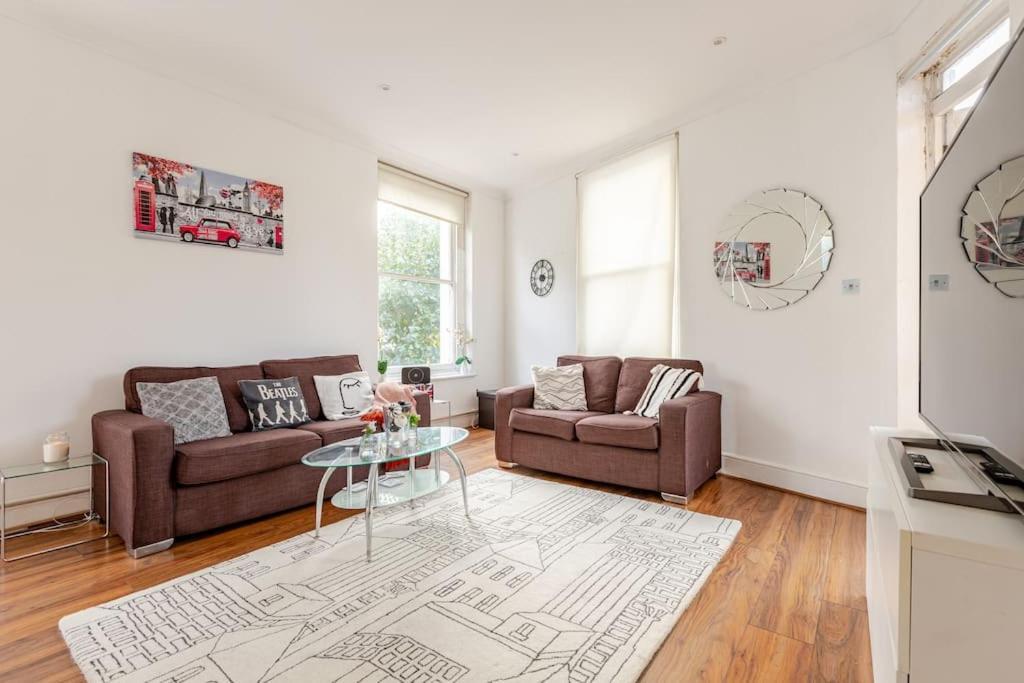 2 Bedroom Flat In St Johns Wood Лондон Екстер'єр фото