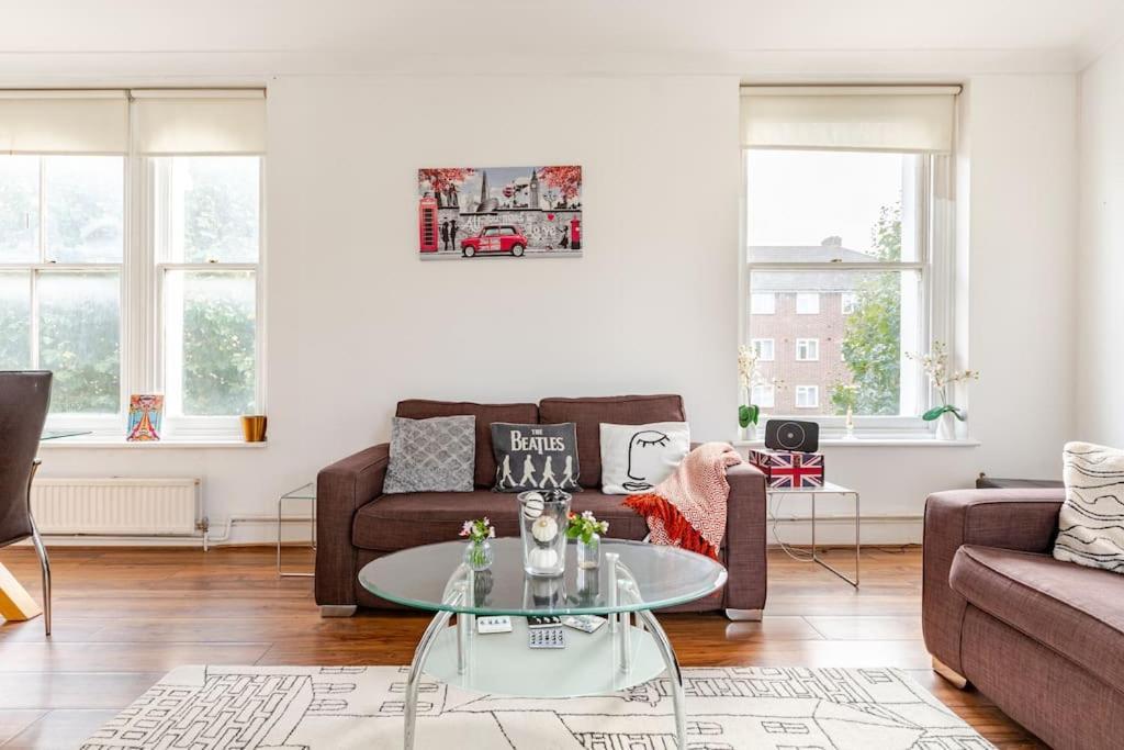 2 Bedroom Flat In St Johns Wood Лондон Екстер'єр фото