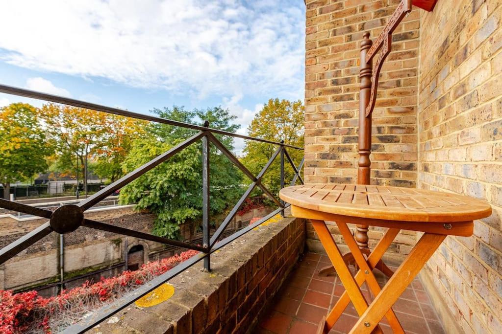 2 Bedroom Flat In St Johns Wood Лондон Екстер'єр фото